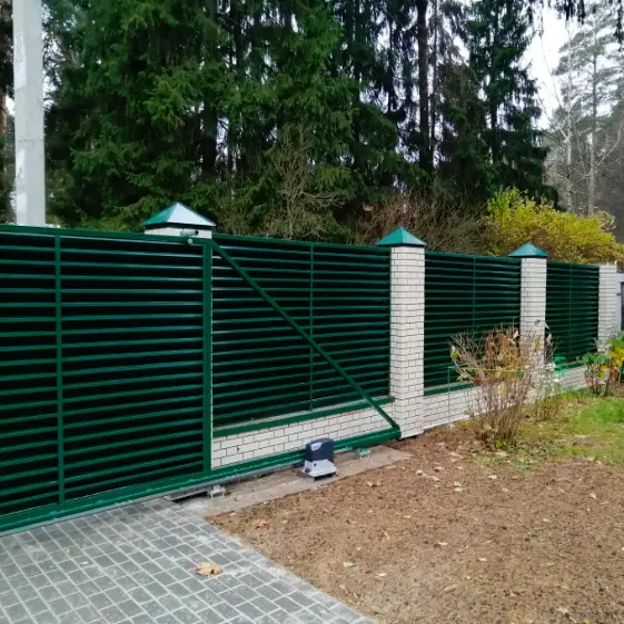 Забор жалюзи ЭКО-Z RAL6005 Зеленый Мох двусторонний