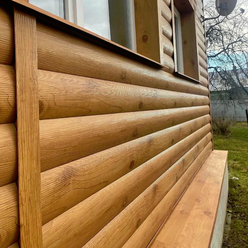 Фото 4 металлосайдинг Блок-Хаус под бревно Клен Светлый 3D на фасаде